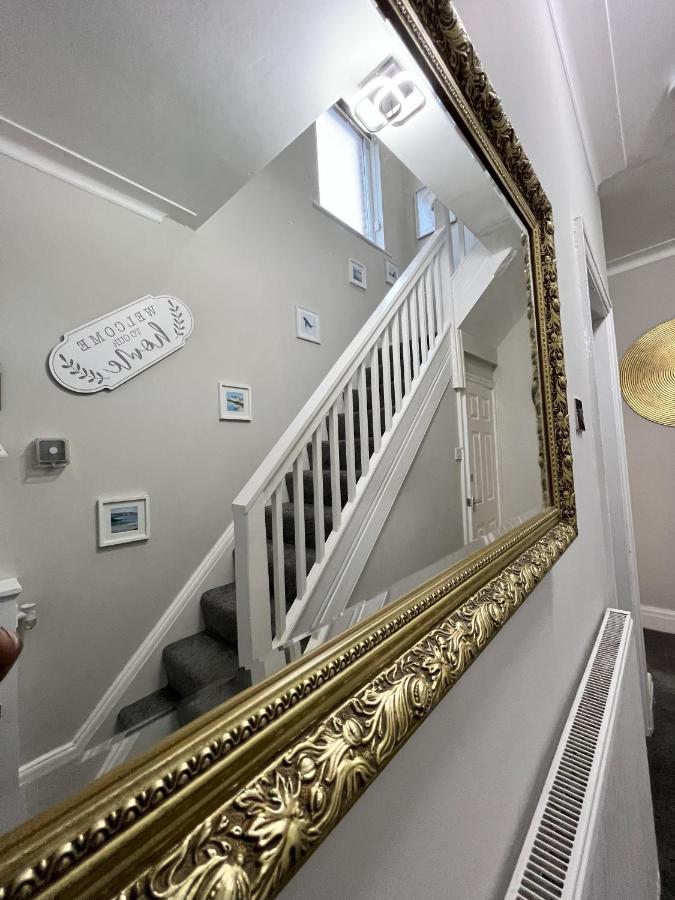 Kim Family Holiday Get-Away 4 Bedrooms 2 Baths Блэкпул Экстерьер фото